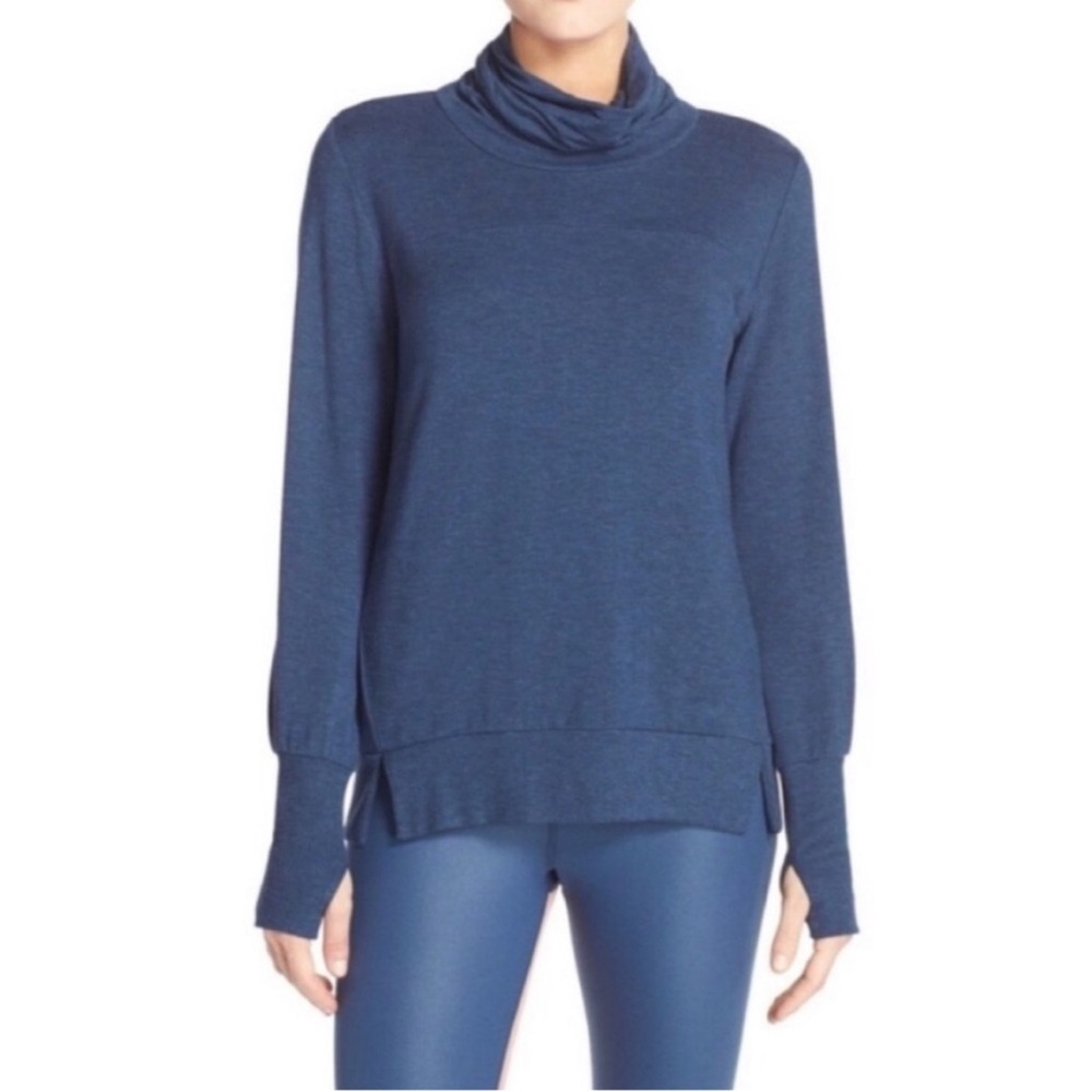 alo Yoga Haze Long Sleeve Pullover Blue Turtleneck Medium - Picture 2 of 11